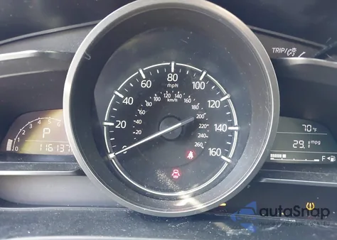 2018 Mazda Mazda3 Touring z USA, uszkodzony, nr VIN 3MZBN1V34JM193283